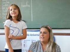Contação de histórias no grupo Corrente da amizade