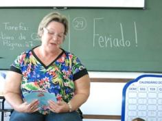 Contação de histórias no grupo Corrente da amizade